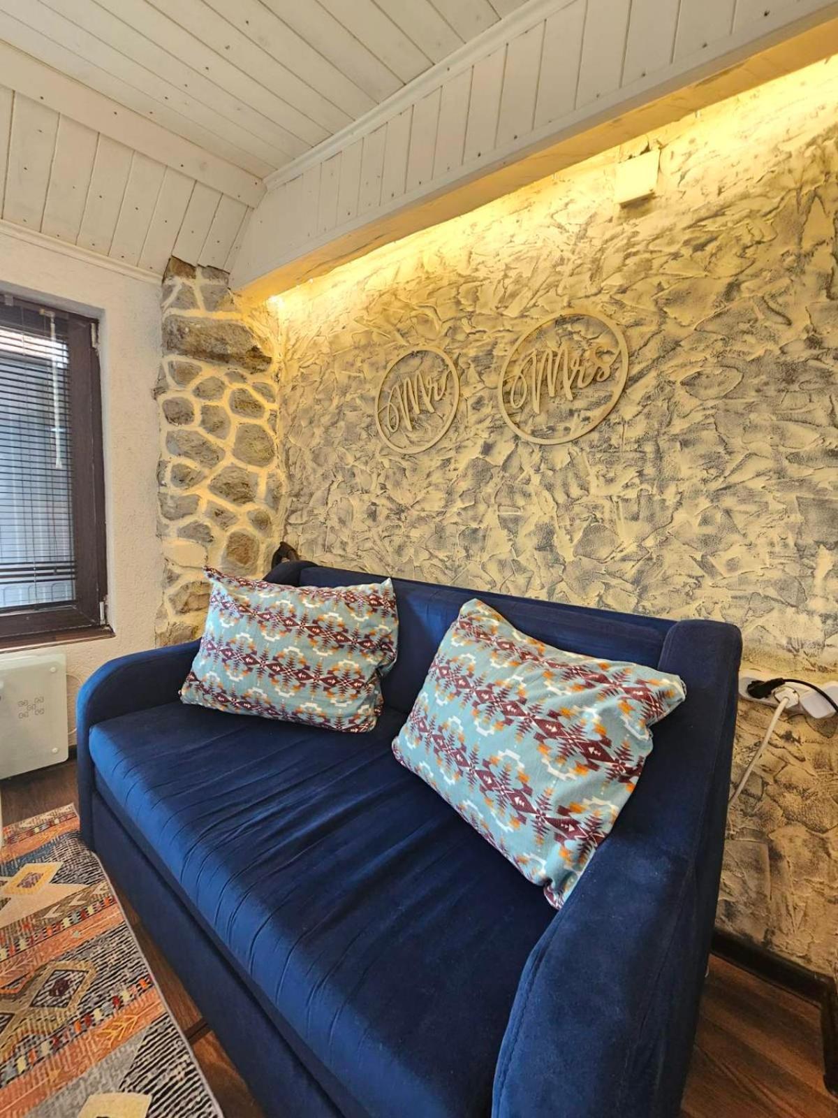 Biscuit Cosy Mini House In Old Town Daire